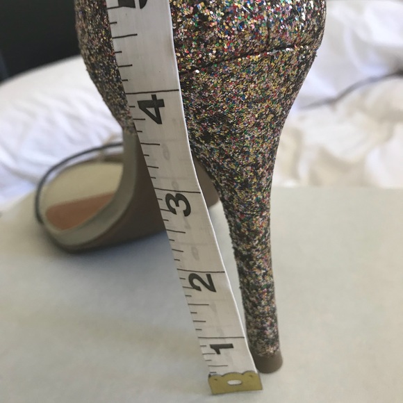 Gold glitter ankle strap high heels - Picture 6 of 6